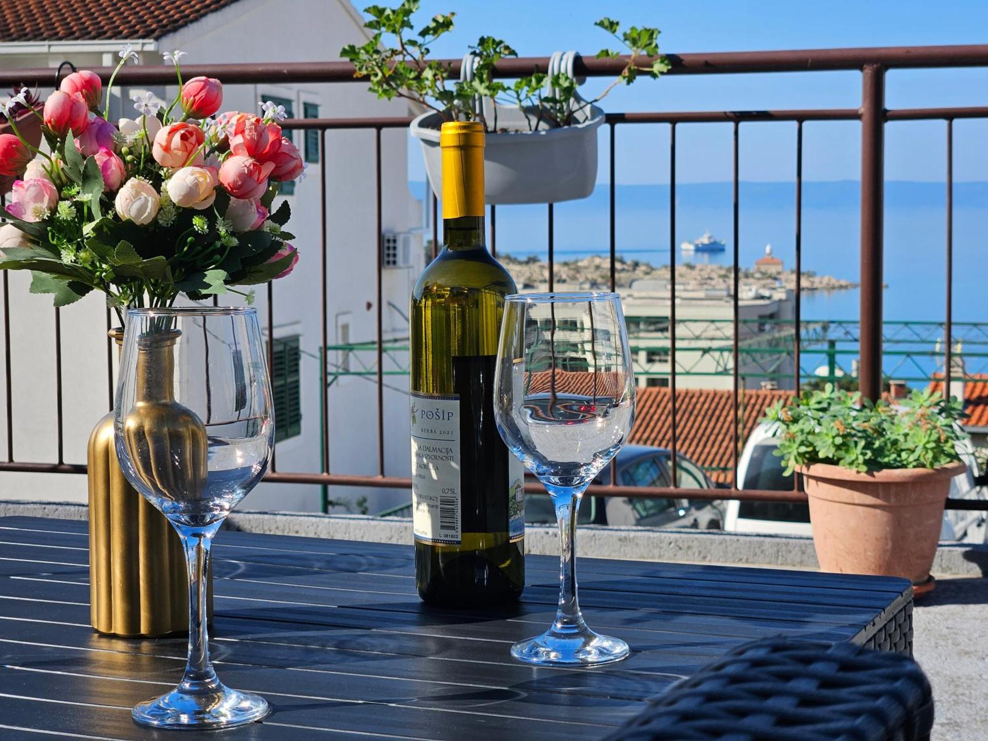 Apartments Brkulj Makarska Ngoại thất bức ảnh