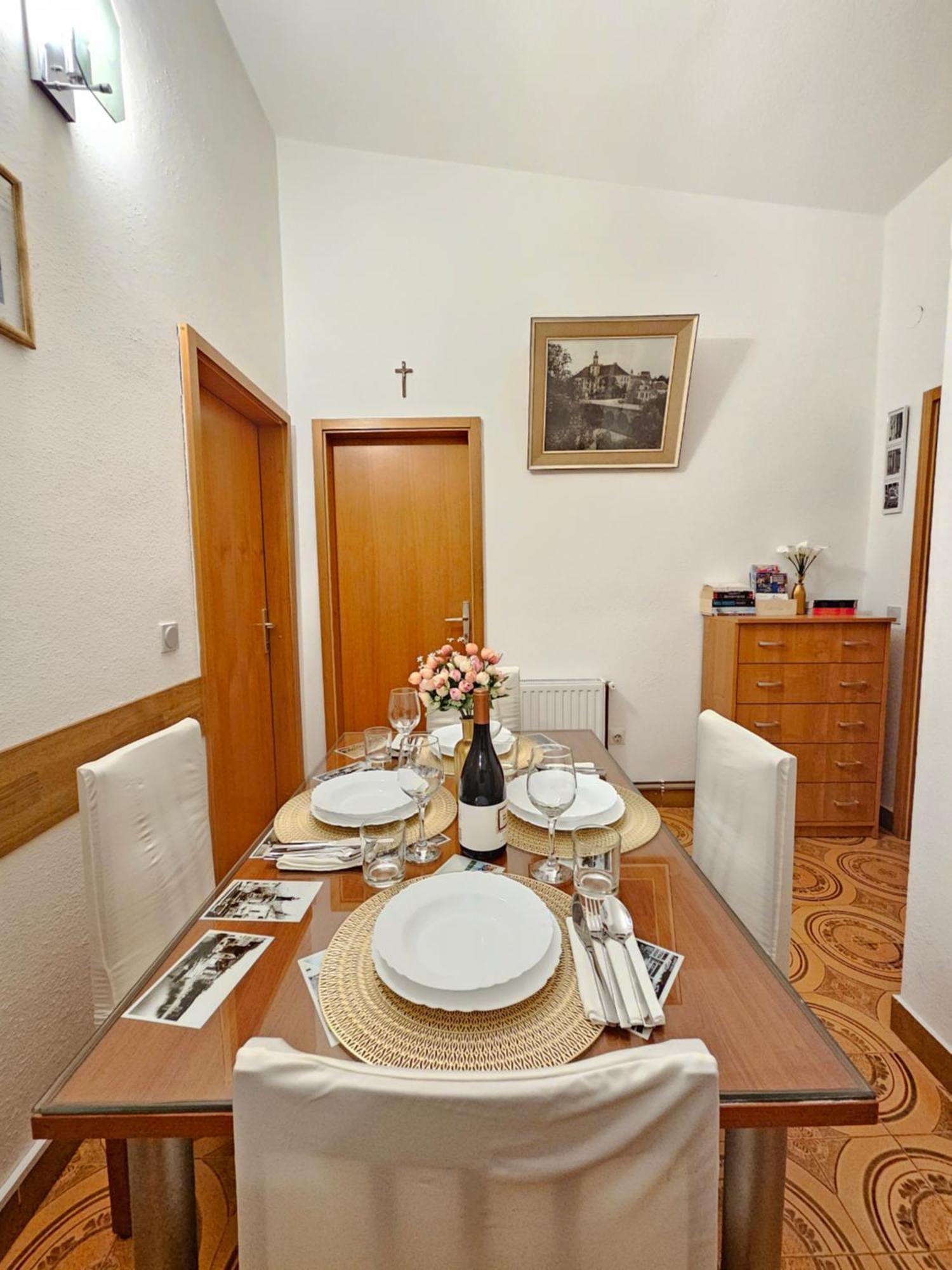 Apartments Brkulj Makarska Ngoại thất bức ảnh