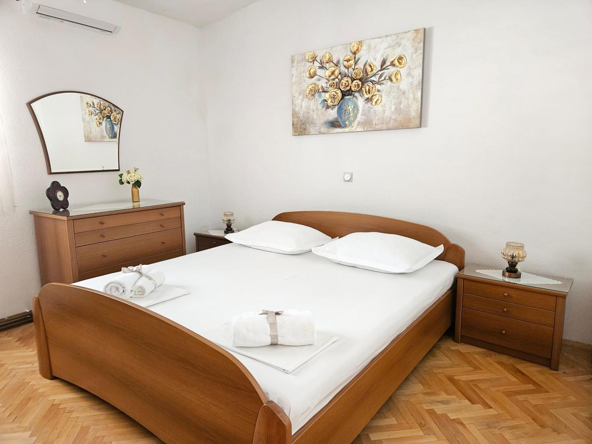 Apartments Brkulj Makarska Ngoại thất bức ảnh